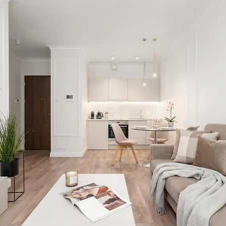 Golden - Mennica Luxury Apartment