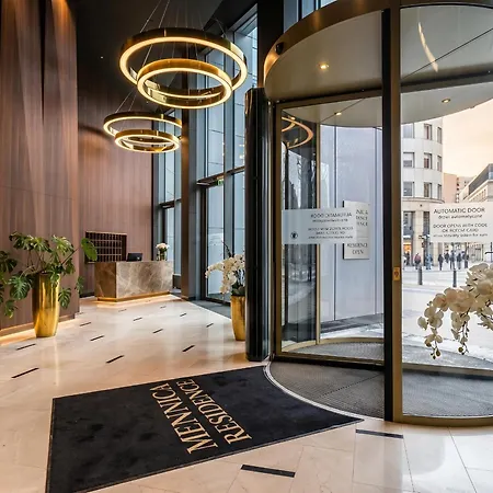 Golden - Mennica Luxury דירה *