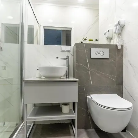 Mennica By Golden Apartamento *